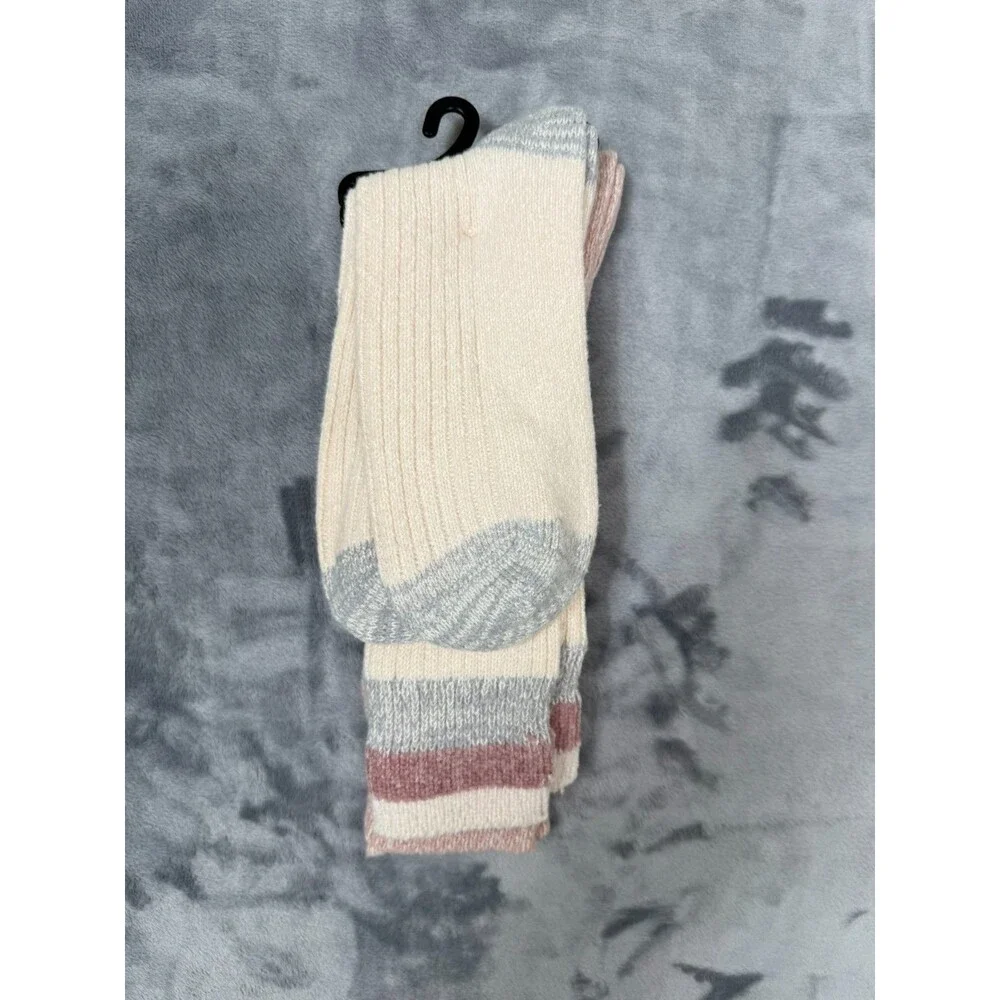 Muk Luks Women’s 2 Pair Pack Tall Boot Socks Mid-Calf Height size 6-11 Vanila